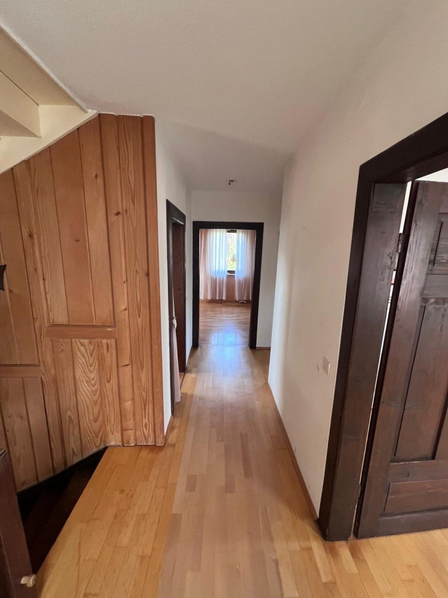 Flur OG Einfamilienhaus Obrigheim