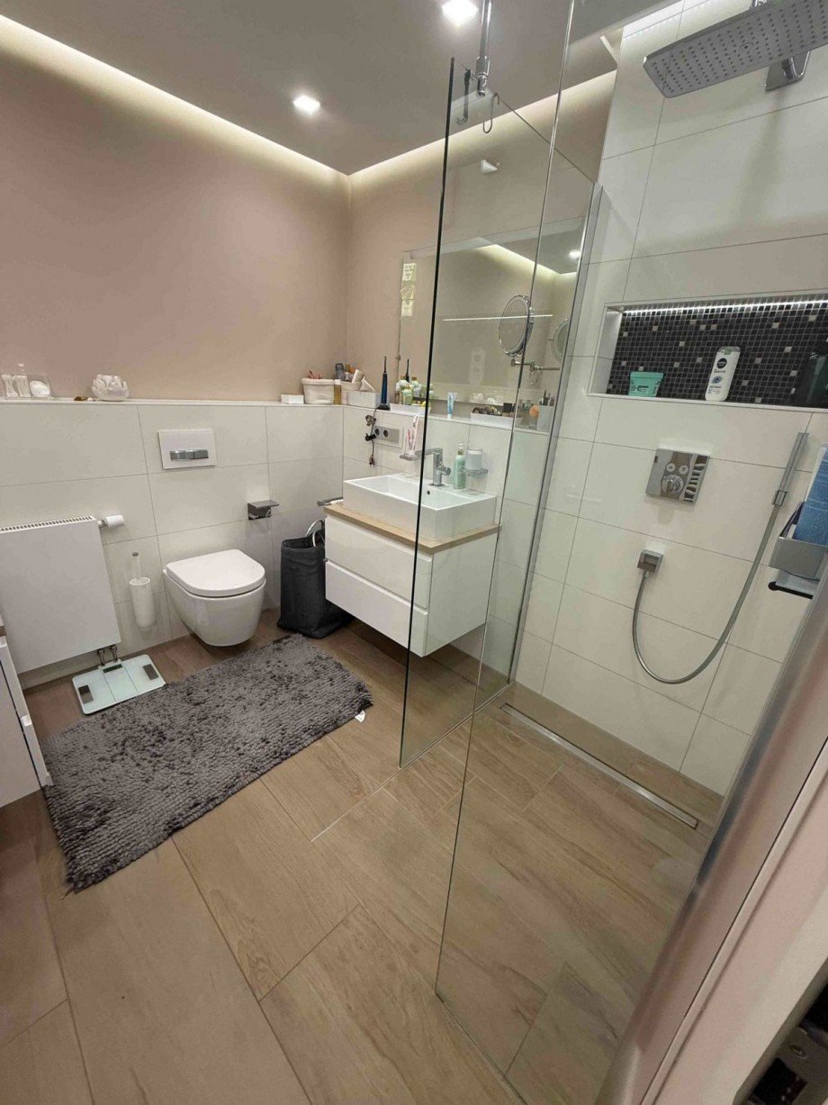 Badezimer Maisonettewohnung Oedheim