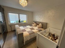 Schlafzimmer +++ verkauft +++ 91 m� - Eigentumswohnung mit 4,5 Zimmern komplett renoviert 2022