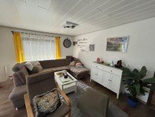 Wohnzimmer Obergeschoss Renoviertes Einfamilienhaus mit Einliegerwohnung, 751 m� Grundst�ck, Doppelgarage