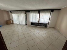 Wohnzimmer Reihenmittelhaus mit 148 m� Wohnfl�che, 2 Stellpl�tzen, Terrasse und Keller, J�gerhalde S-Wangen