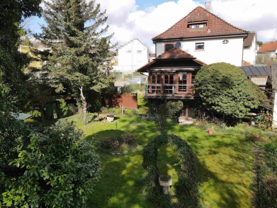 Hausansicht Gartenseite Einfamilienhaus Obrigheim