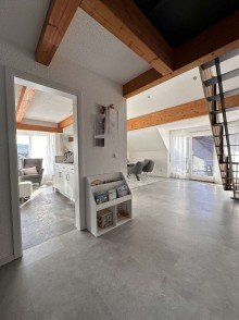 Flur ersetzen +++ verkauft +++ 4-Zimmer Maisonette-Wohnung mit 109 m� in Flein, 2 Balkone, Tiefgaragenstellplatz