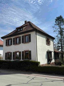 Hausansicht Ihr neues Traumhaus in Obrigheim mit gro�em Garten + Balkon + Wintergarten + Garage ?