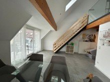 Zugang Galerie +++ verkauft +++ 4-Zimmer Maisonette-Wohnung mit 109 m� in Flein, 2 Balkone, Tiefgaragenstellplatz