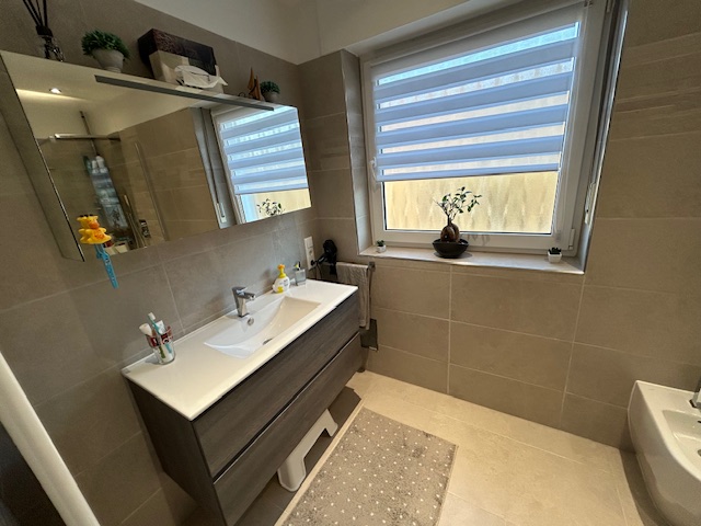 Bad Etagenwohnung Neckarzimmern