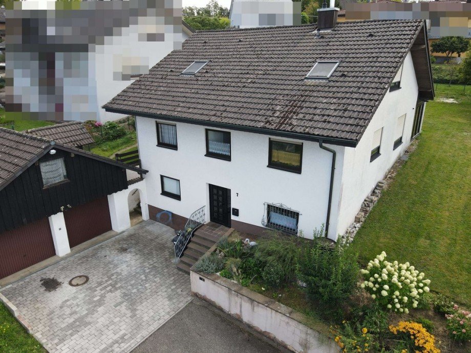 Hausansicht Einfamilienhaus Schefflenz