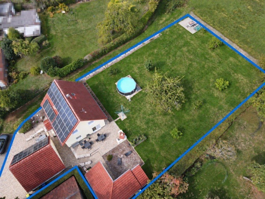 Hausansicht Grundst�ckmarkierung Haus Fahrenbach