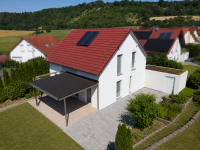 Bild (fccbc574dcb1574b99b7cd3333eb9563): KfW-Effizienzhaus 70 I Jagsthausen I Baujahr 2013 I 5 Zimmer I Garten I Garage I 2 Stellpl�tze
